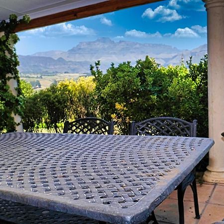 Inqevu Villa Winterton Bagian luar foto